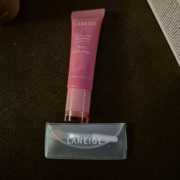 LANEIGE BERRIES N CHOCO KISSES LIP DUO SET